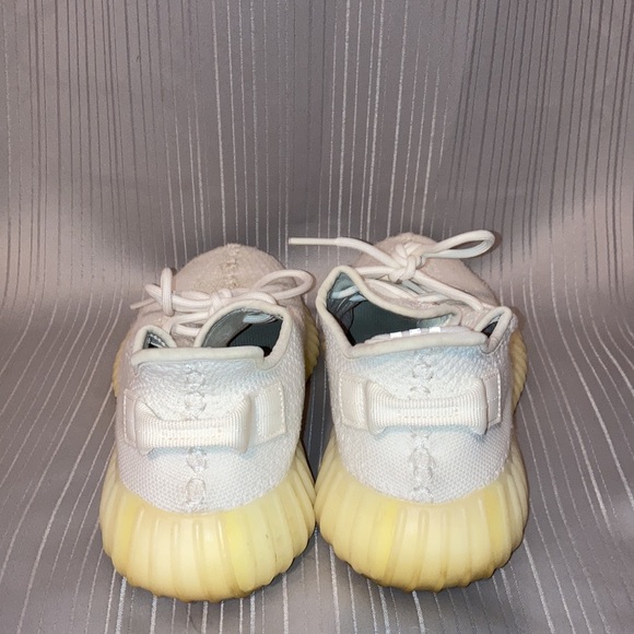 Yeezy Boost 350 V2 - Picture 5 of 7